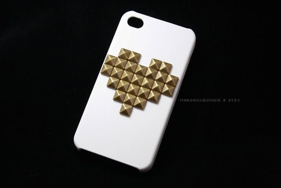 FREE Shipping US -- Gold Brass Studs Heart Pattern iPhone 4 4S White Black or Charcoal Gray Studded Phone Case AT&T Verizon Sprint