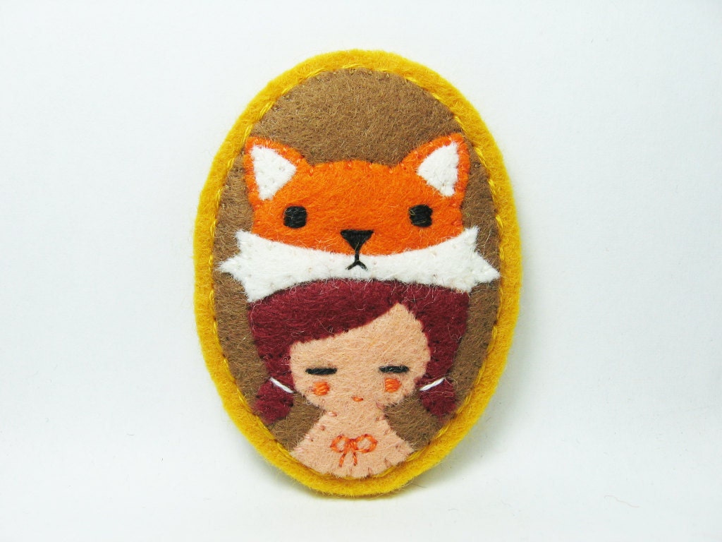Mr. Fox and girl felt pin