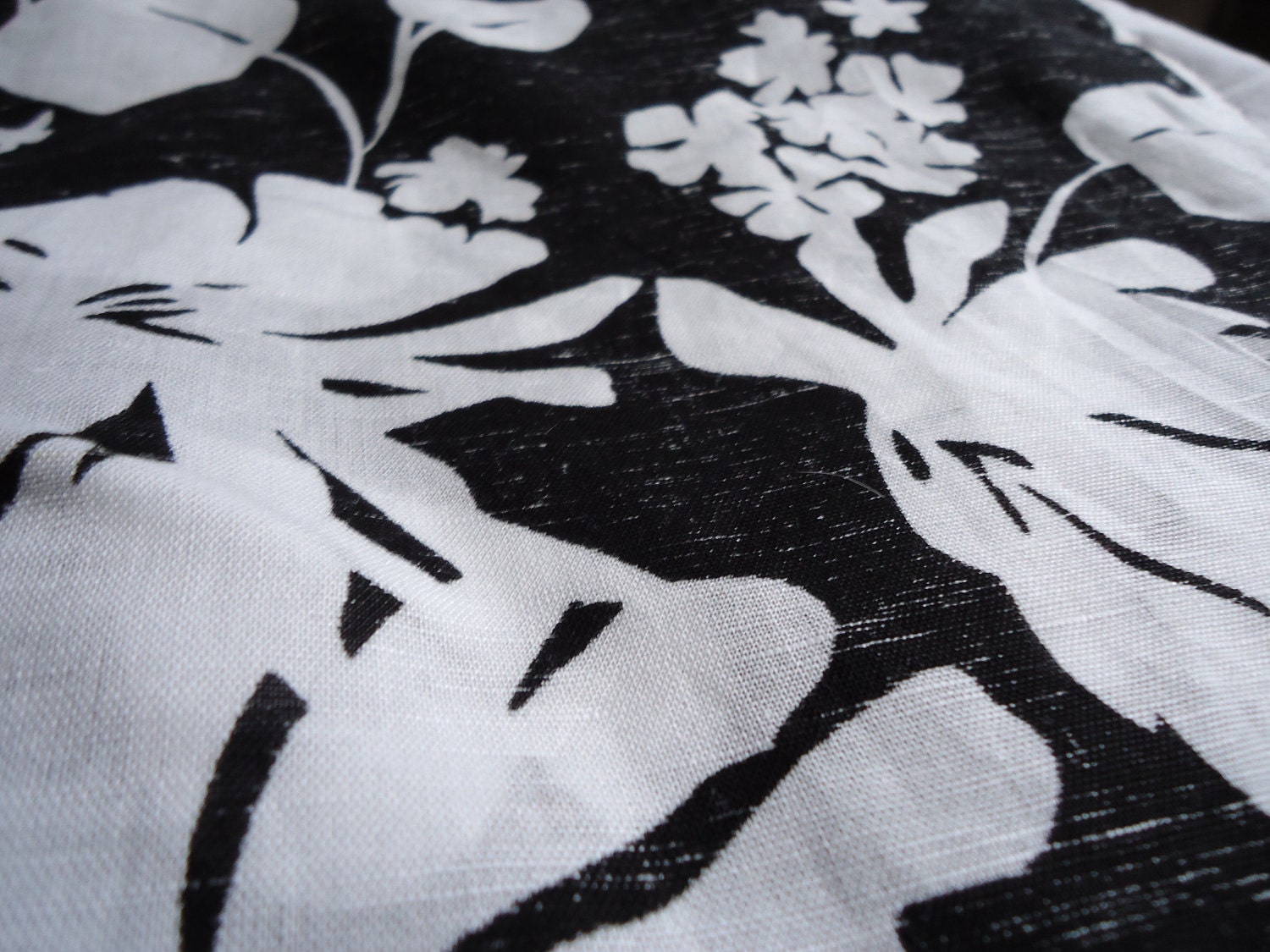4 yards black and white floral printed linen/rayon
