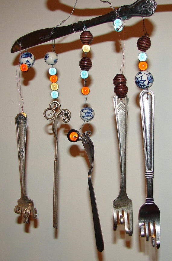 fork twist wind chime with beads