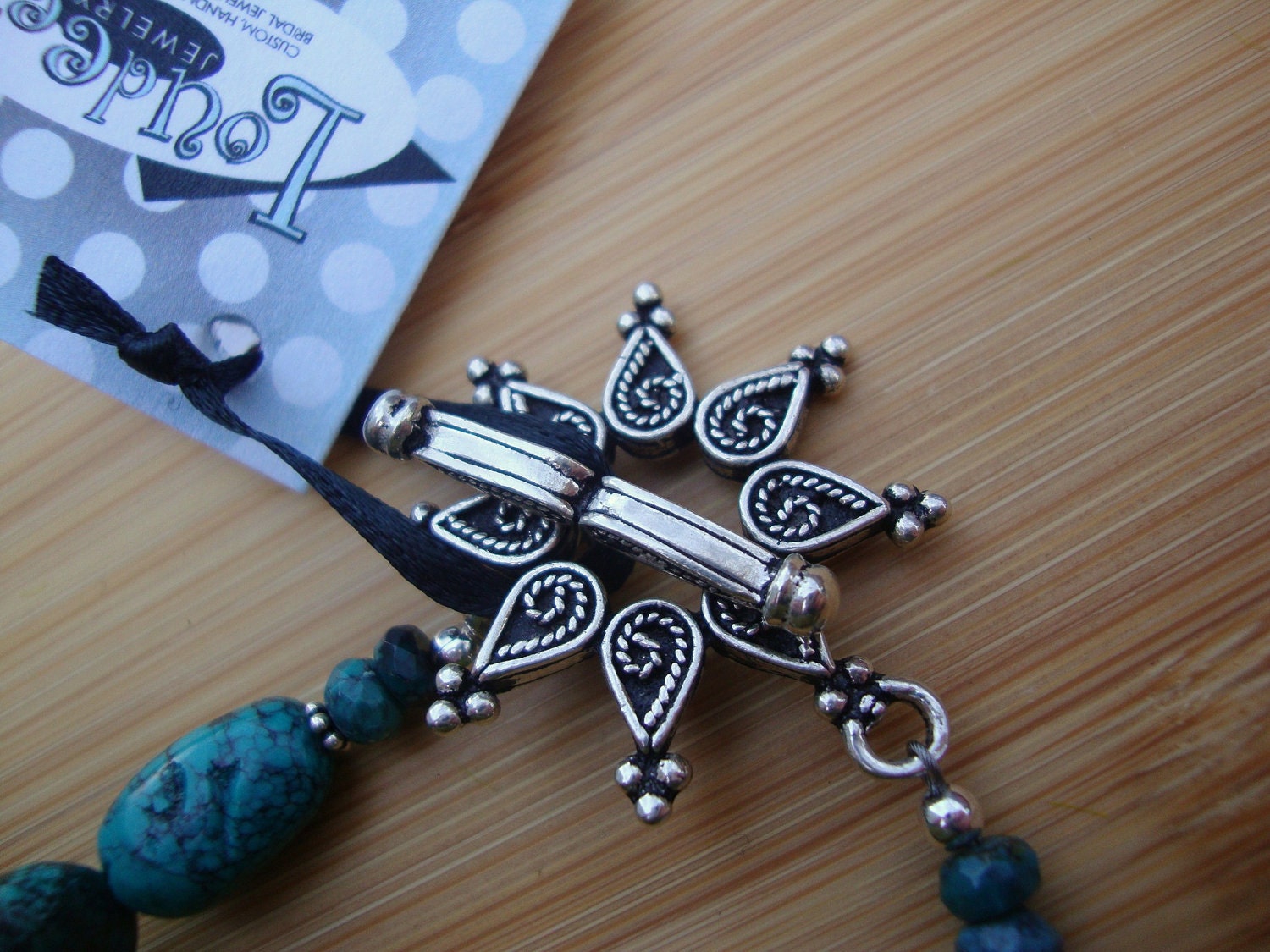 Chunky Turquoise Necklace Preview 3