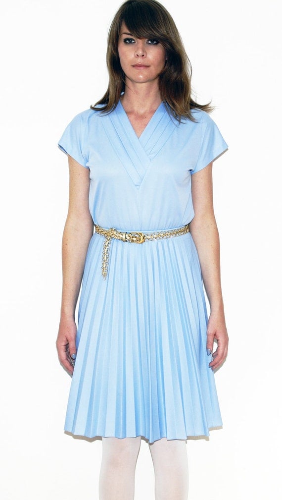 SALE Shirt Pale Blue V Neck Pleated Collar Vtg 70s/80s Medium