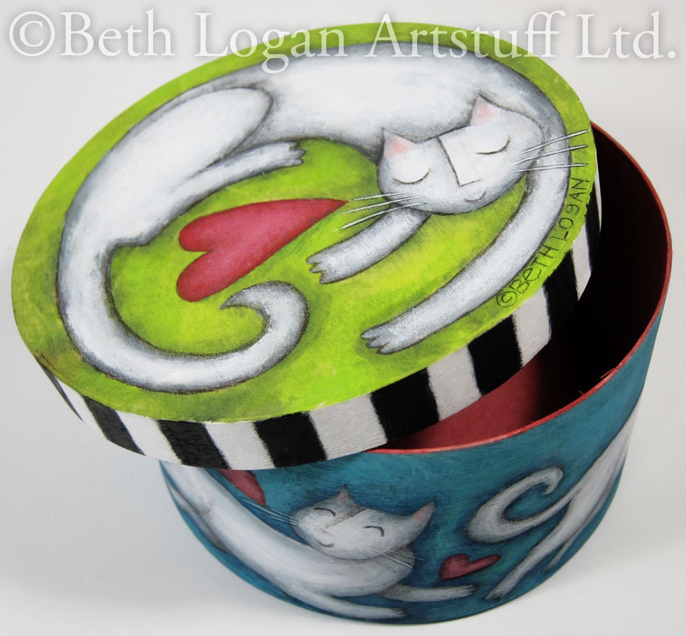 loveCat hand-painted upcycled wooden box loveCat hand-painted upcycled wooden box