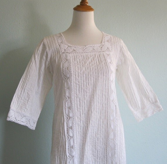 Vintage 70s Wedding Dress White Mexican Wedding Gown with Pintucks and 