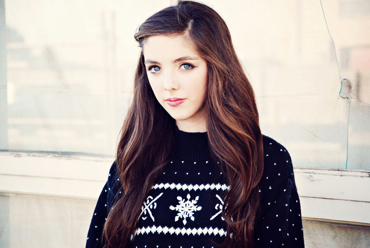 Vintage Christmas Snowflake Winter Sweater