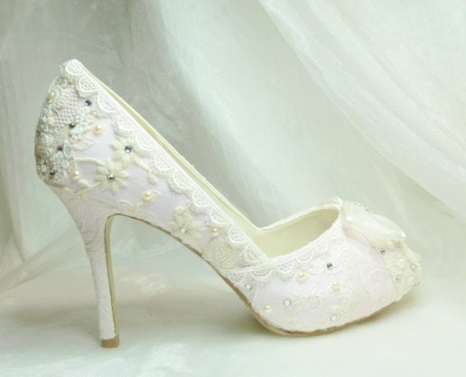 Pale pink and ivory Vintage lace Wedding Shoes with Swarovski crystalsyou 