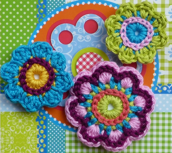 Crochet flower set magnets
