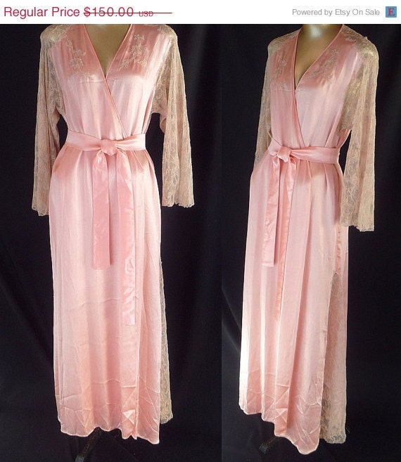 Vintage 30s Wrap Robe Dressing Gown 1930s Bombshell Peach Silk Satin and 