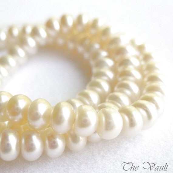 8mm cream white pearl strand 15 inches (destash)