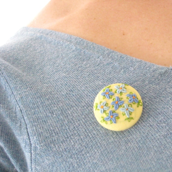 One of a kind jewelry, Brooch, hand embroidered forget-me-nots on buttercup yellow fabric