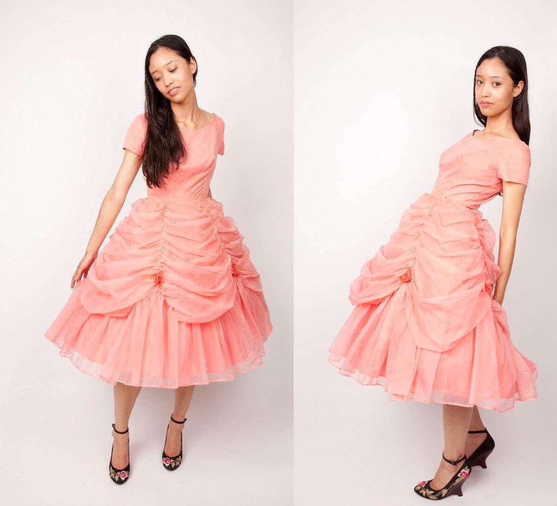 1950s Vintage Dress / Coral Pink / Wedding Couture / Tulle Mesh / Cocktail Party / Prom Small / 0412