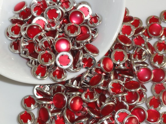 12 Pearl Snaps Set  4 Part Prong Size 16 True Red