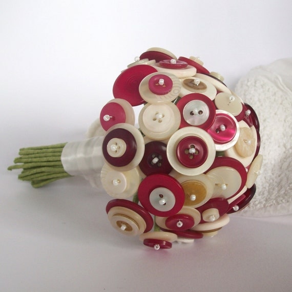 Raspberry Ripple Button Bouquet - beadbashireland Raspberry Ripple Button Bouquet - beadbashireland
