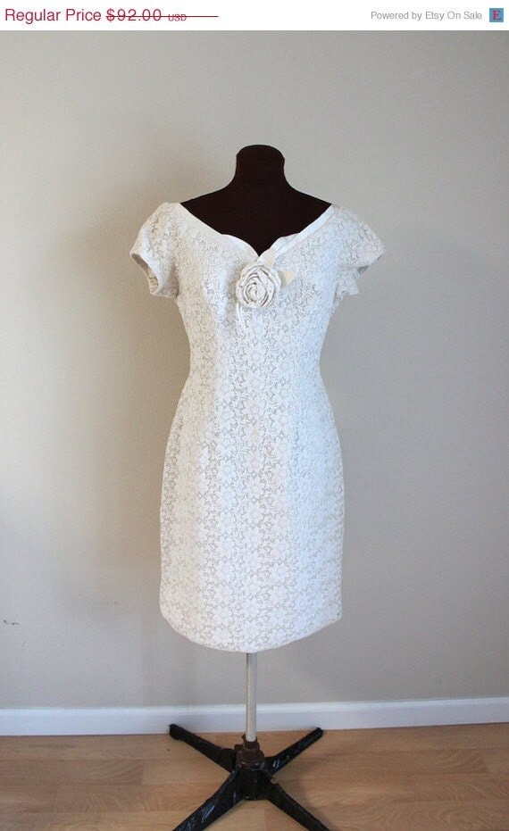 SALE 20 OFF Vintage 1950 39s Bombshell Cut Nipped Waist Cream Lace Mini Dress