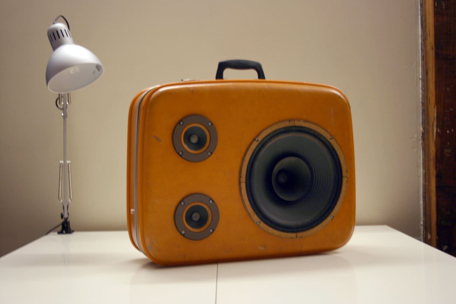 Orange Voyage  - JukeCase - Portable Custom Hi-Fi