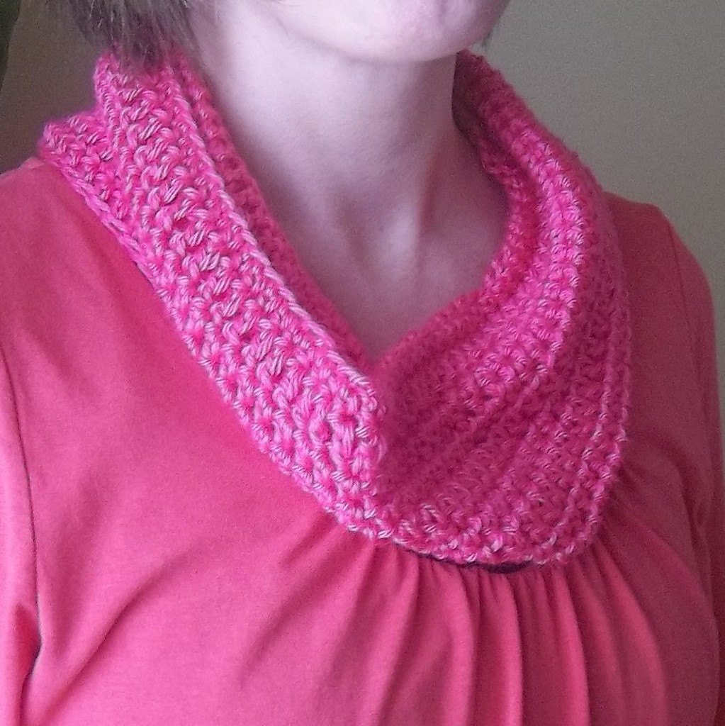 Crochet Cowl Infinity Scarf Pink