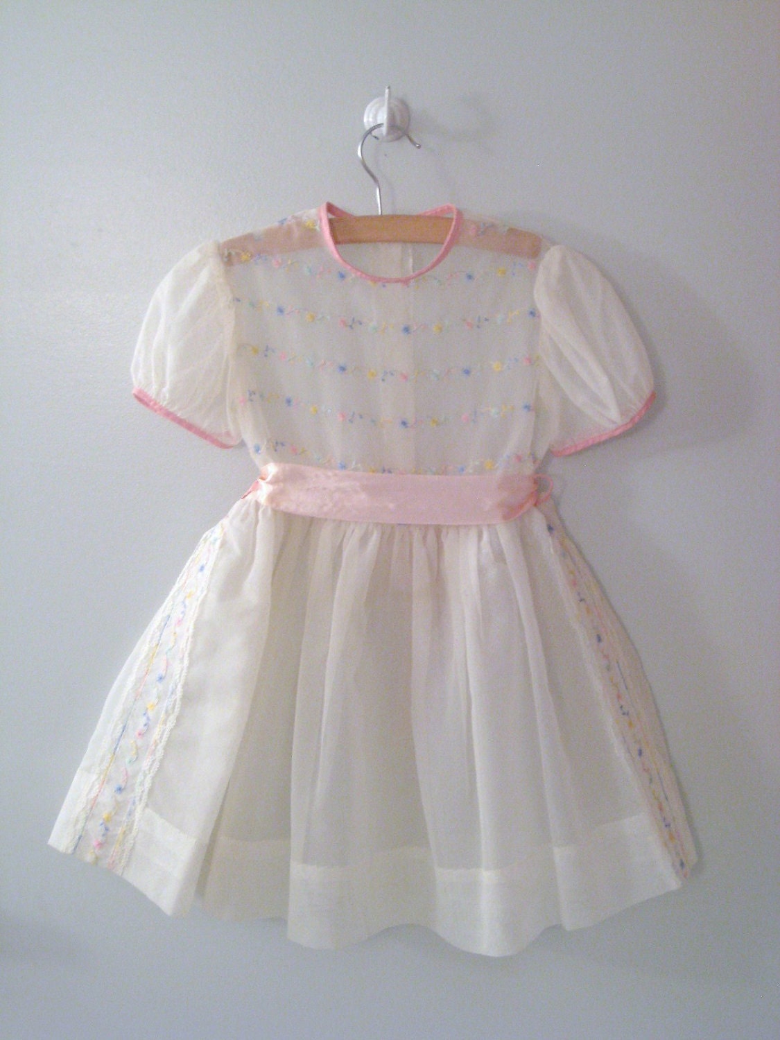 1950s Ivory and Pink Dotted Swiss Embroidered Flower "Princess" Dress