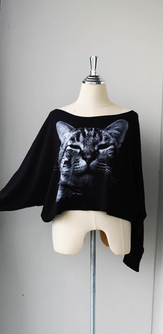 The Sleeping cat  Pullover Oversize style    Bat Style Half Body In Black sweater