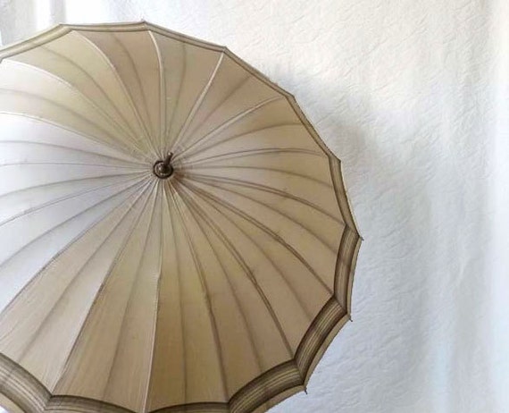 REDUCED Antique umbrella with hoof handle, ivory silk umbrella with horn handle