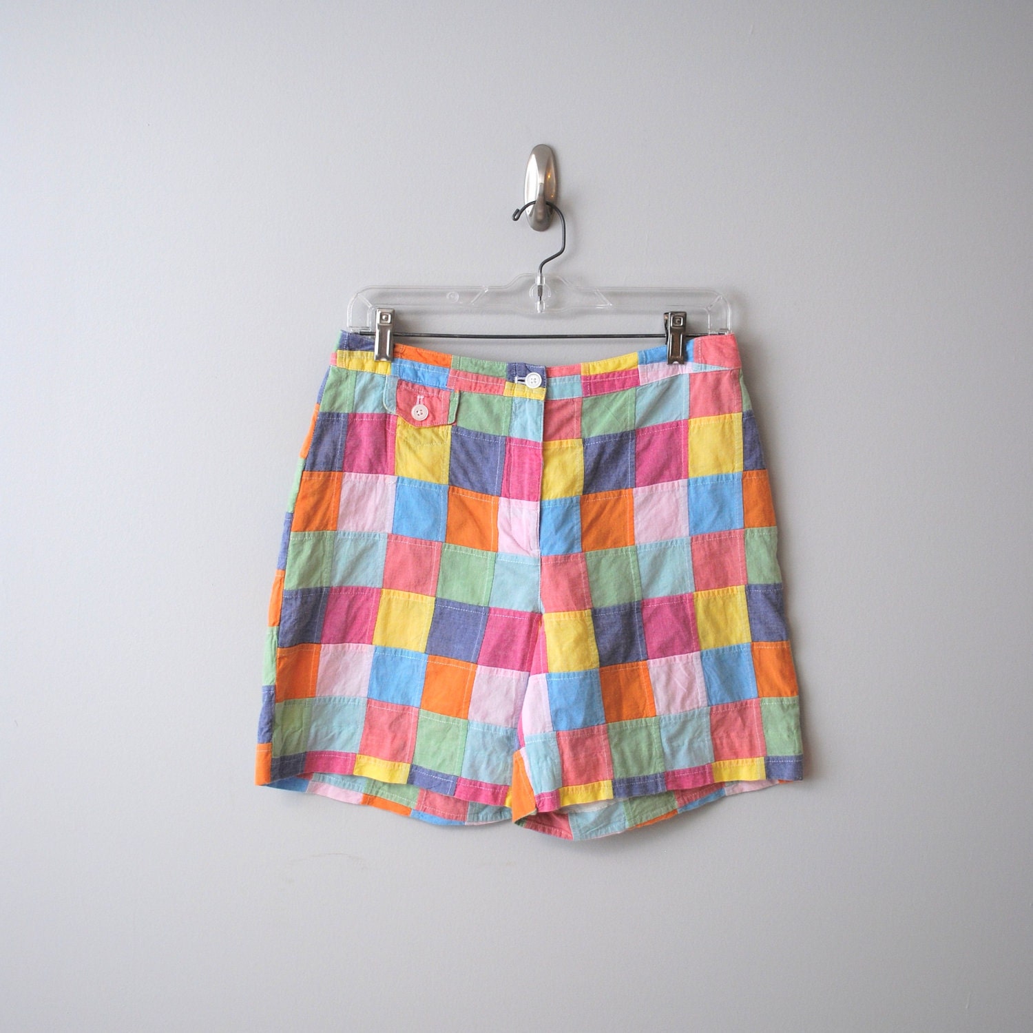V I N T A G E 100% Cotton shorts, multi color pattern size 4