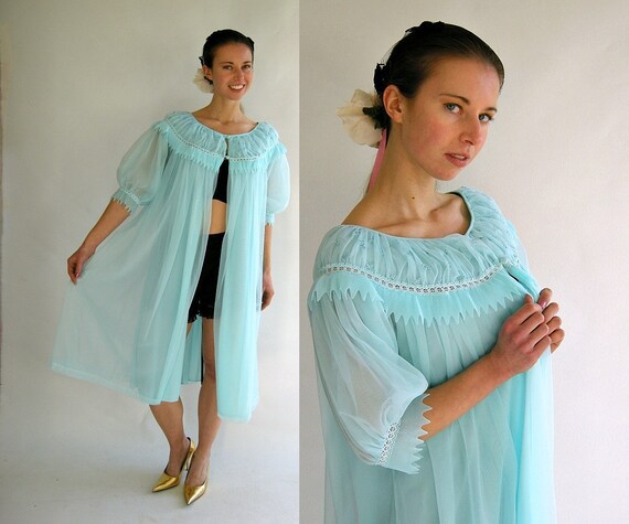 Turquoise Chiffon Vintage 50s Peignoir Robe by by empressjade Turquoise Chiffon Vintage 50s Peignoir Robe by by empressjade