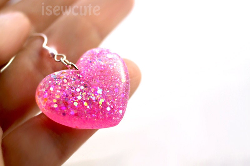 Pretty Pink Earrings - glitter dangle hearts very cute with a shimmery glittery sparkle... by isewcute
