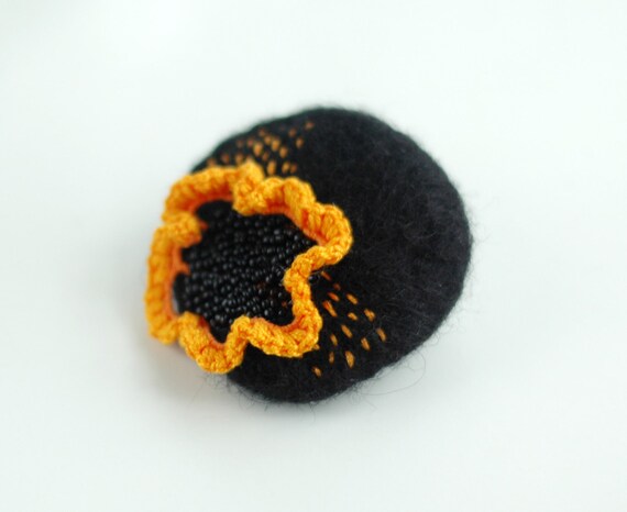 felt embroidered crochet brooch