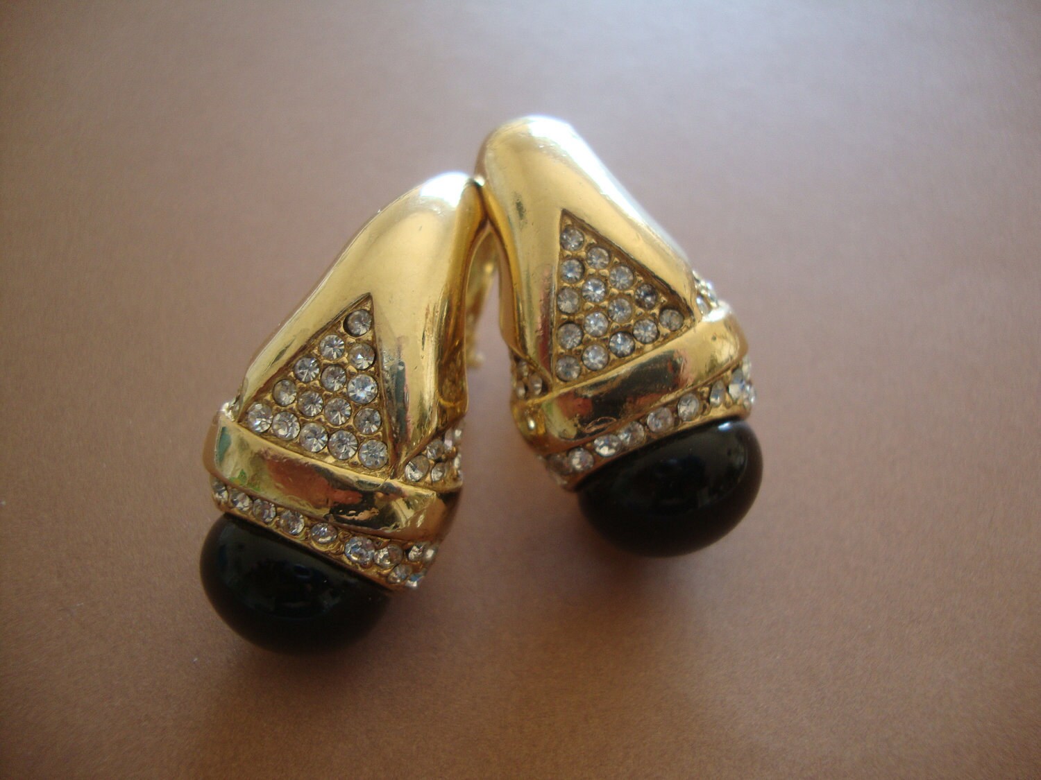 Ciner Vintage Clip On Earrings