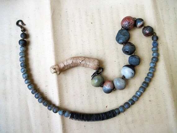 Small Wanderer. Rustic Ceramic Assemblage Choker.