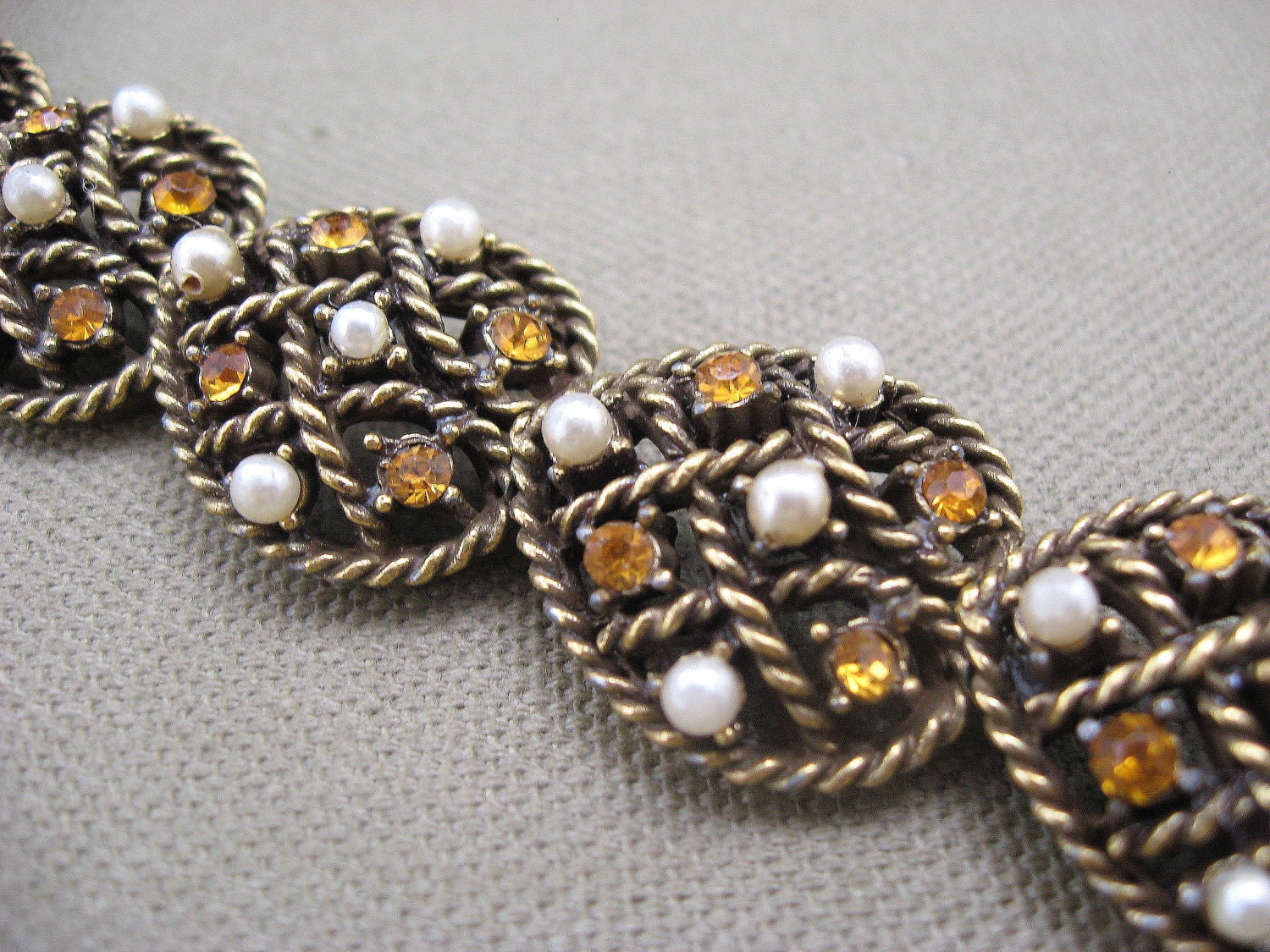 Coro Pegasus Signed Vintage Bracelet Topaz Pearl