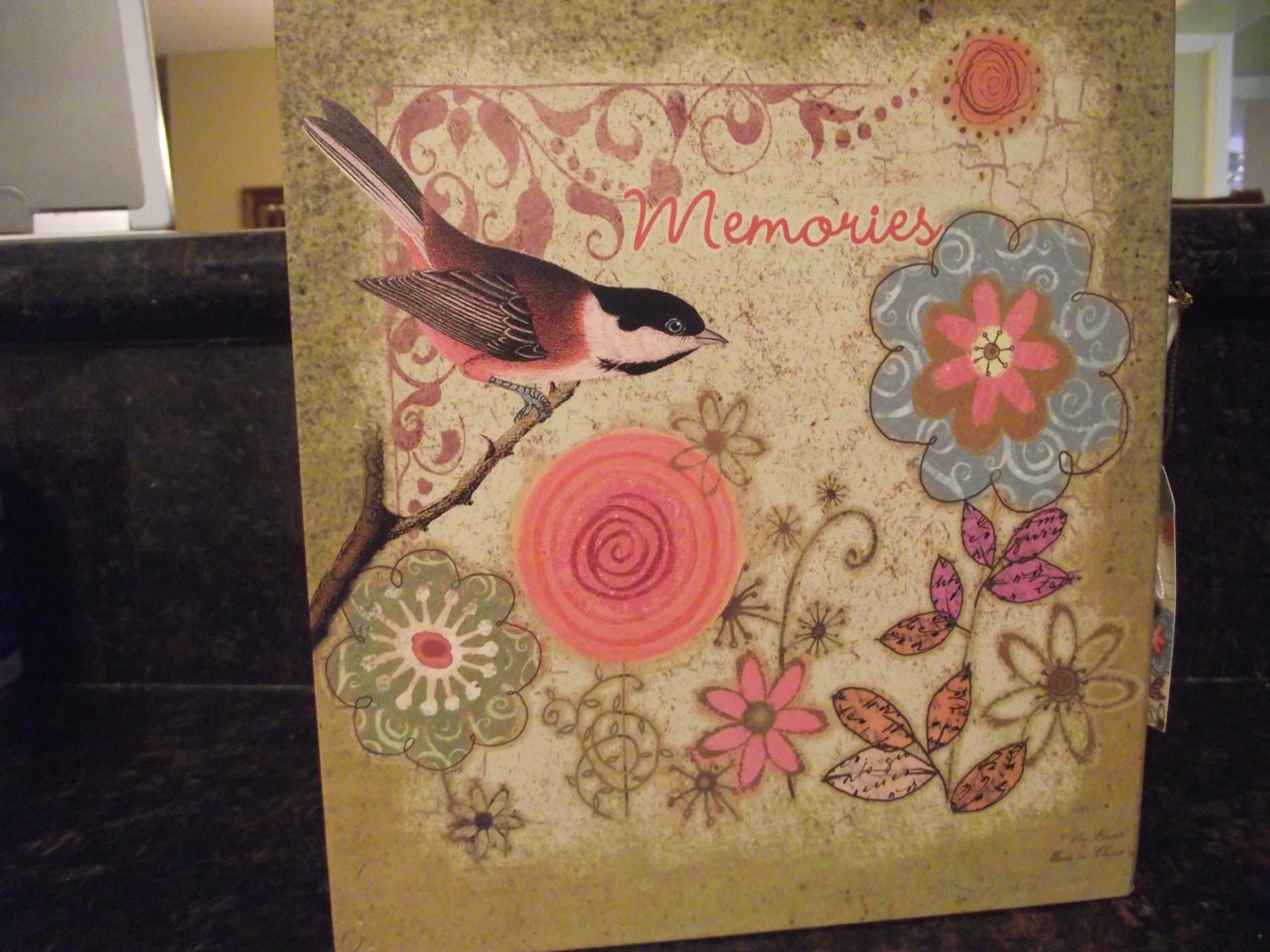 Memories   Photo  Album   Vintage  Bird  In  A  Flower  Garden