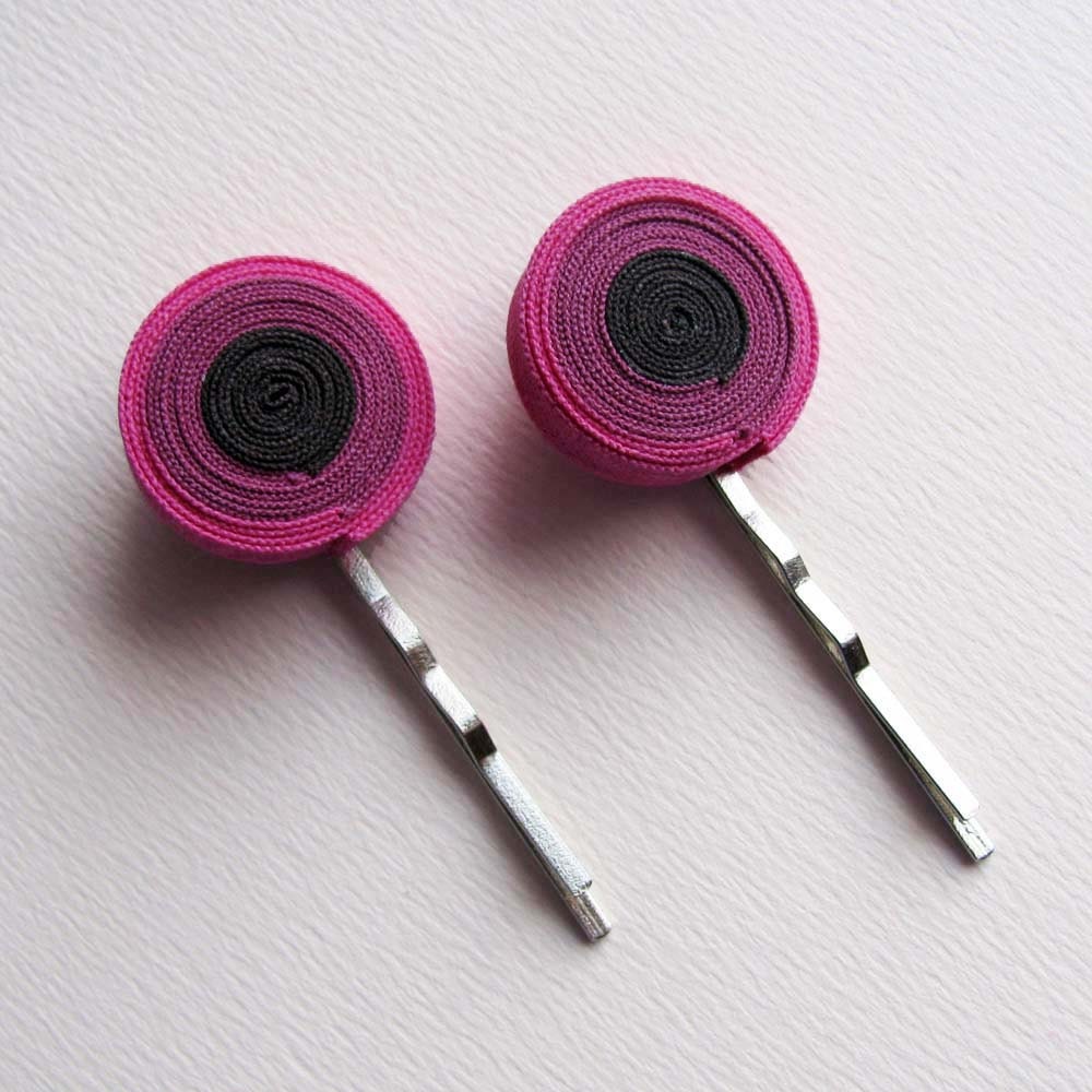 2 Hair Pins Rolled Ribbon in Fuchsia, Violet and Gray