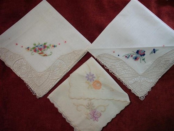 Handkerchiefs Hankies - 4 White Hankies with Needlepoint Embroidery - Hanky Panky - Group 12