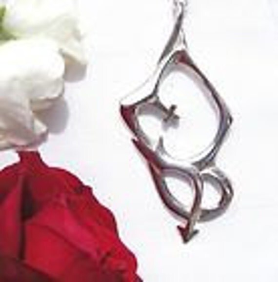 Silver Diamond Jubilee Hallmarked Lovers Loop Pendant