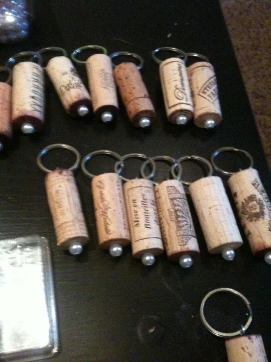 These real used wine cork keychains make a great favor at any wedding 