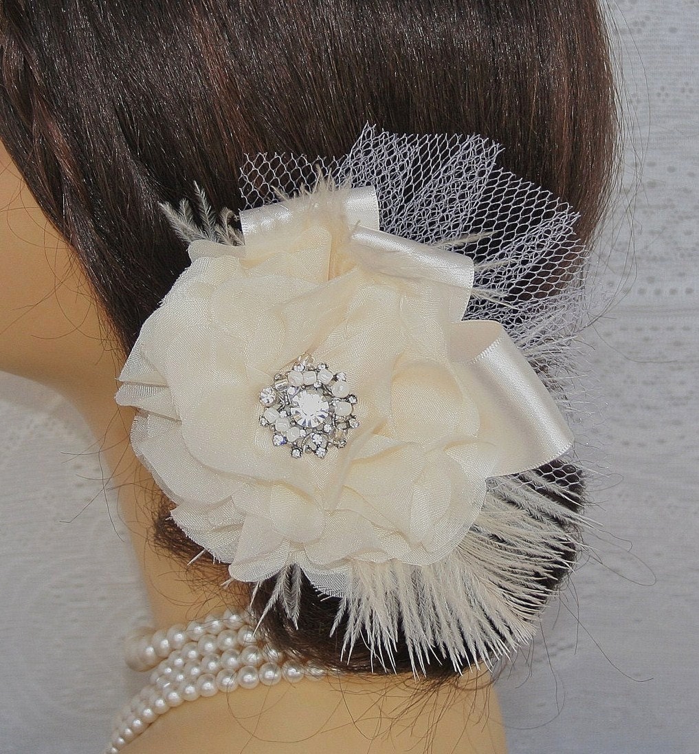 Champagne Bridal Hair Flower Fascinator, Hair Clip, Wedding Headpiece, Hairpiece, Feather Flower, Champagne Wedding, Rhinestone