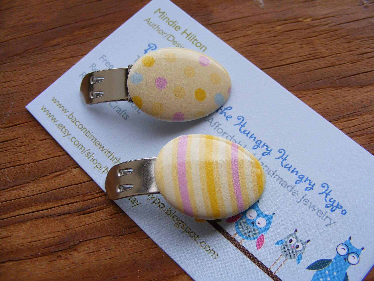 Shoe Clips Easter Eggs (your choice of colors)