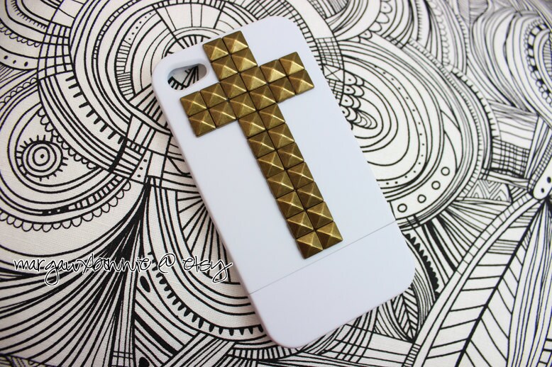 FREE Shipping US -- Cross Gold Brass Studs iPhone 4 4S White Slide Rubberized Matte Studded Phone Case AT&T Verizon Sprint
