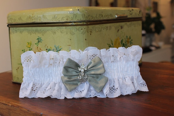 Garter white and kaki grey with rhinestone detail