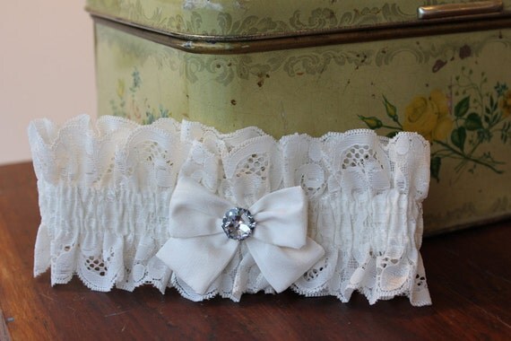 White garter with silk ribbon and blue swarovski detail