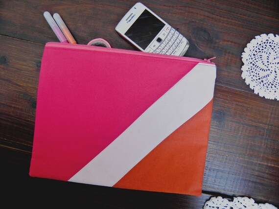 XLARGE zipper pouch 10 x 8 inch geometry color block hot pink paprika
