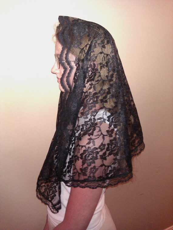 Black lace veil Who or what have been your biggest influences inspirations
