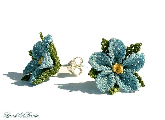 Sky blue earring, soft, light, baby blue, spring flower, green, fashion, crocheted lace