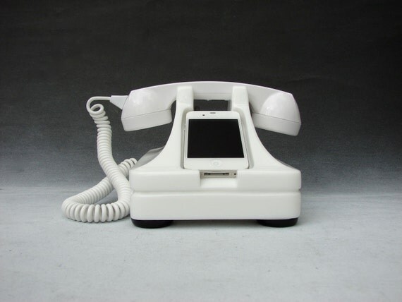 iRetrofone Classic White - iPhone phone stand