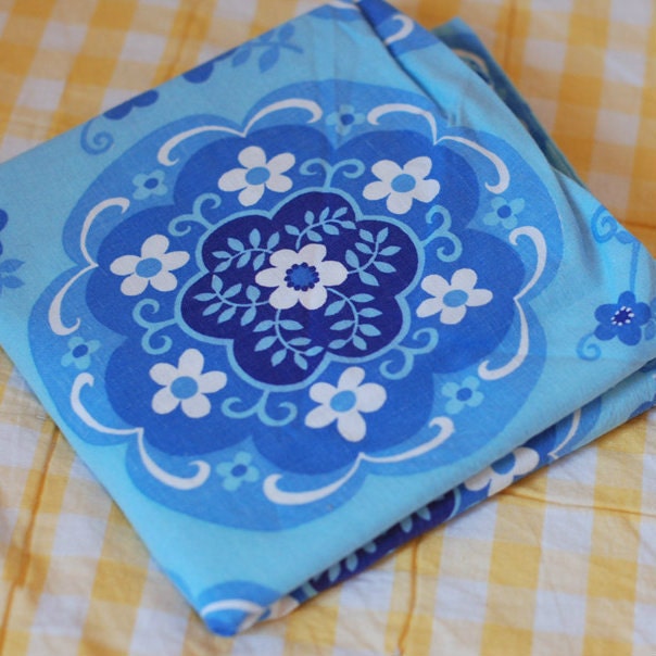 seventies pillowcase