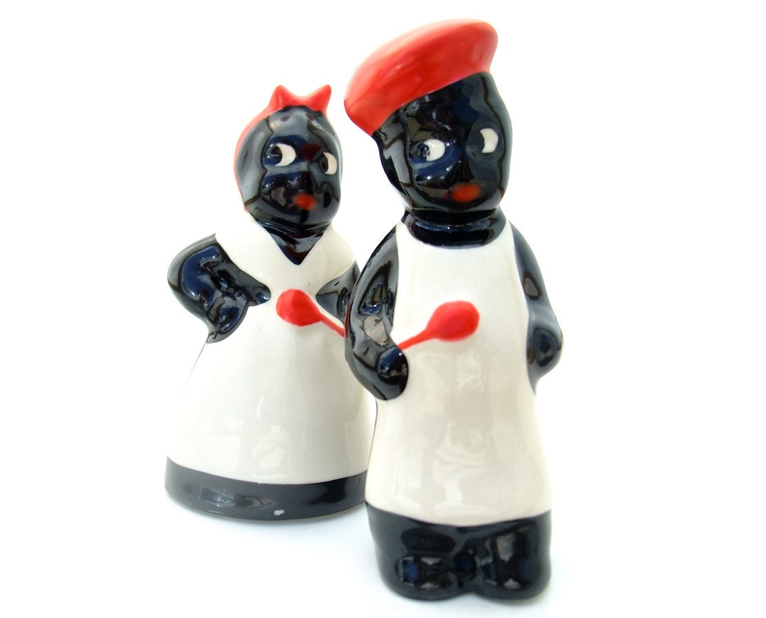 Vintage 1950s Salt & Pepper Shakers Ceramic by mysweetiepiepie Vintage 1950s Salt & Pepper Shakers Ceramic by mysweetiepiepie