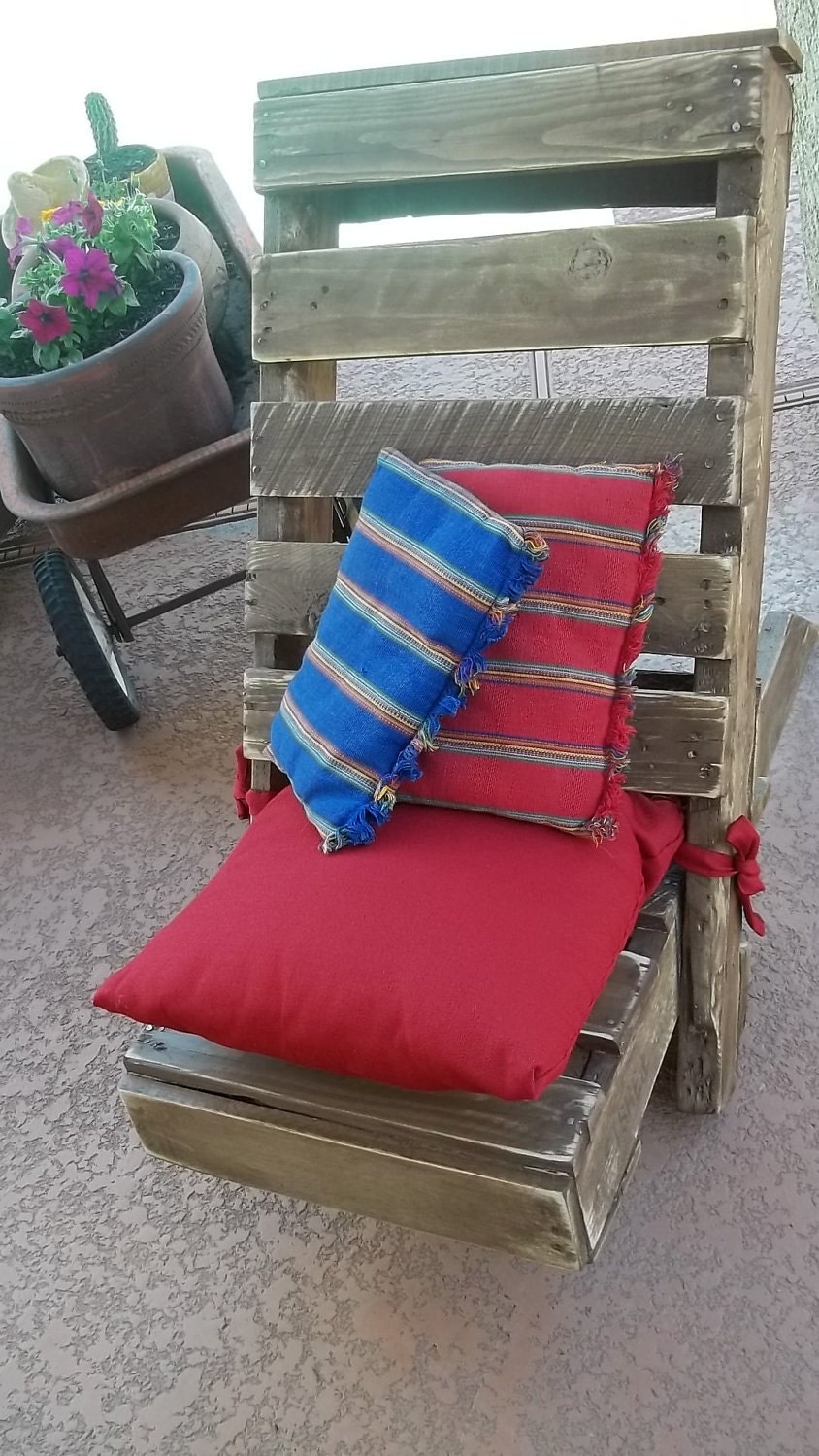 Pallet upcycled silla del patio