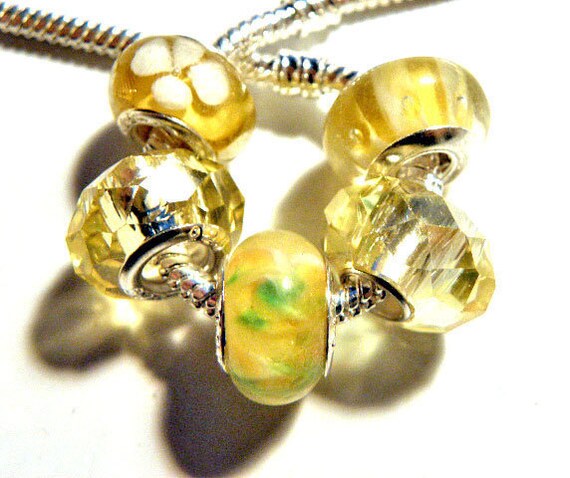 FREe SHIPPING  European bead set yellow charms PBS875