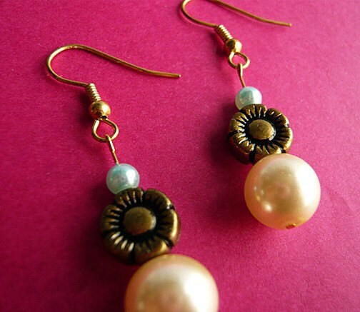 Blue and White Exotic Flower Earring by MaruMaru on Etsy Blue and White Exotic Flower Earring by MaruMaru on Etsy