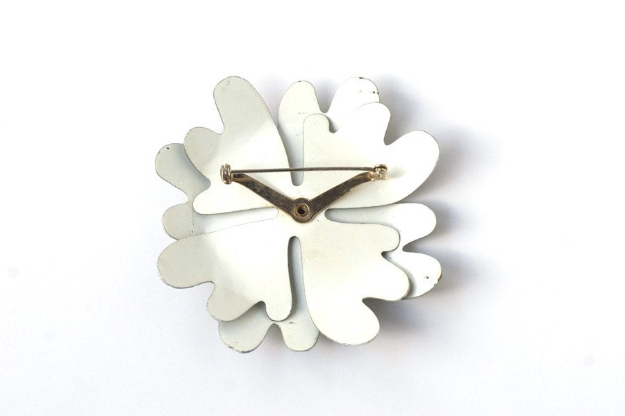 Olive Green Flower Enamel Pin Brooch Vintage